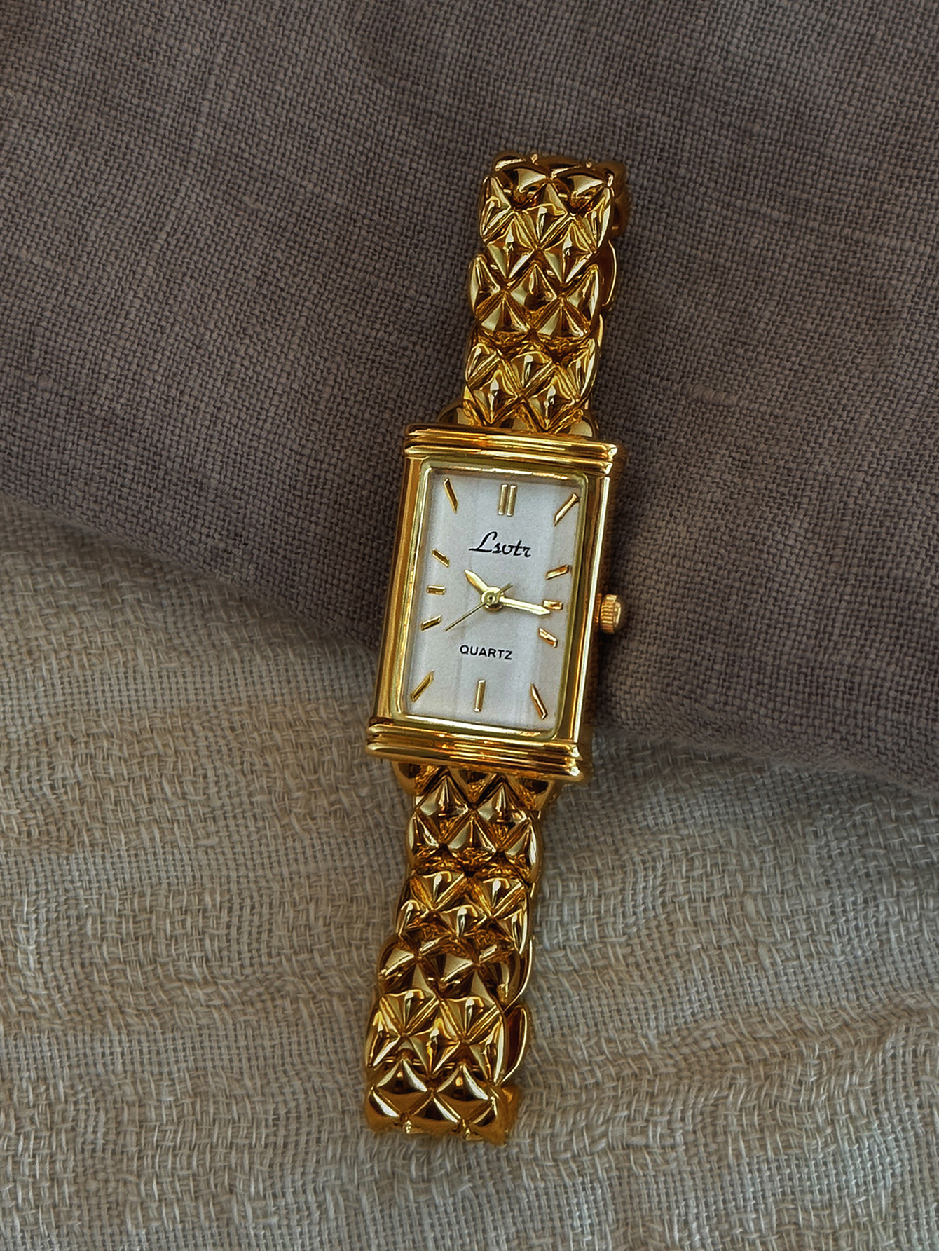 1 New Gold-Colored French High – Luxury Lifestyle Gifts Bewertung und Preis