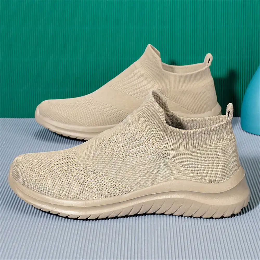 Beige Soft New Novelty Tennis  – Luxury Lifestyle News Bewertung und Preis