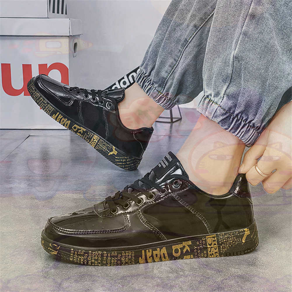 Round Foot Size 45 Sneakers Wh – Luxury Lifestyle News Bewertung und Preis